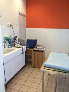 Salle de consultation de la clinique Europa à Boulogne Billancourt